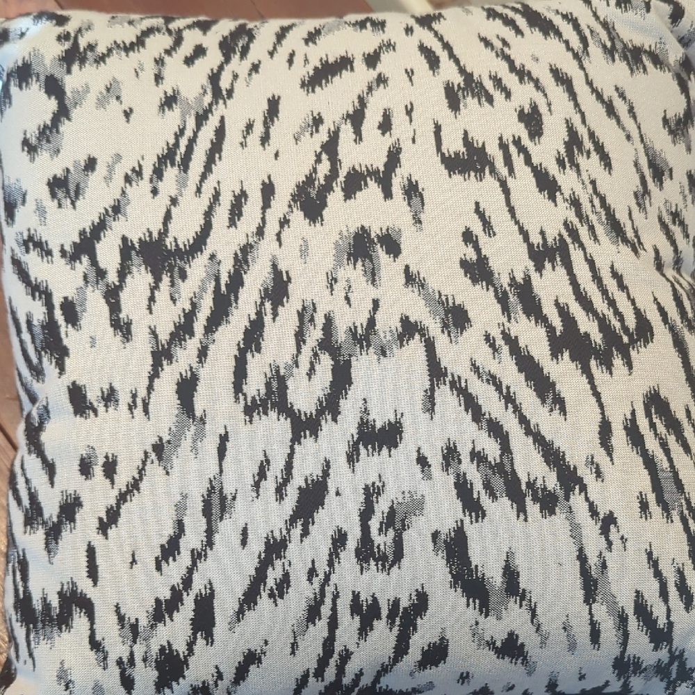 Elegant Black and Cream Patterned Throw Pillow